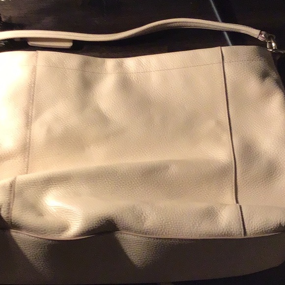 Coach Spring Hobo - Picture 5 of 5